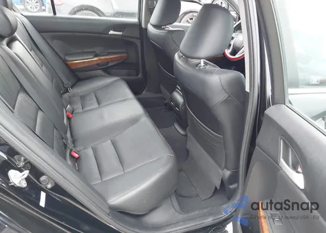 2012 Honda Accord 2.4 Ex-L from USA, damaged, VIN 1HGCP2F8XCA035209